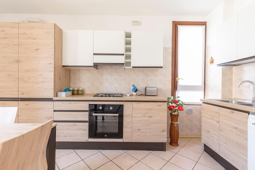 Apartament Residenza Sirtori Free Parking Werona Zewnętrze zdjęcie